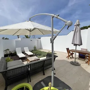 https://casahost-townhouse-lise.puertodelcarmen-hotels.org